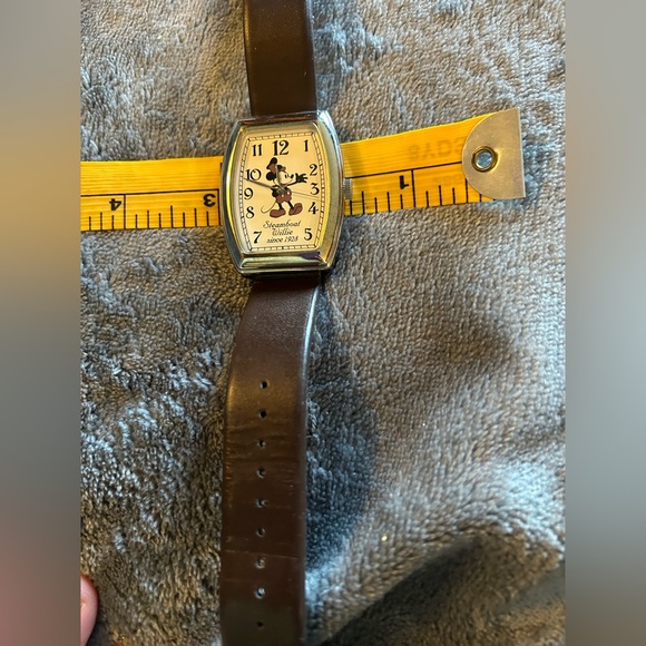 Steamboat Willie Watch. - Picture 5 of 6